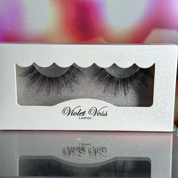 Violet Voss Lashes ~ Faux Mink Lashes ~ Style All The Wispy Ladies ~ BNIB - Picture 1 of 1